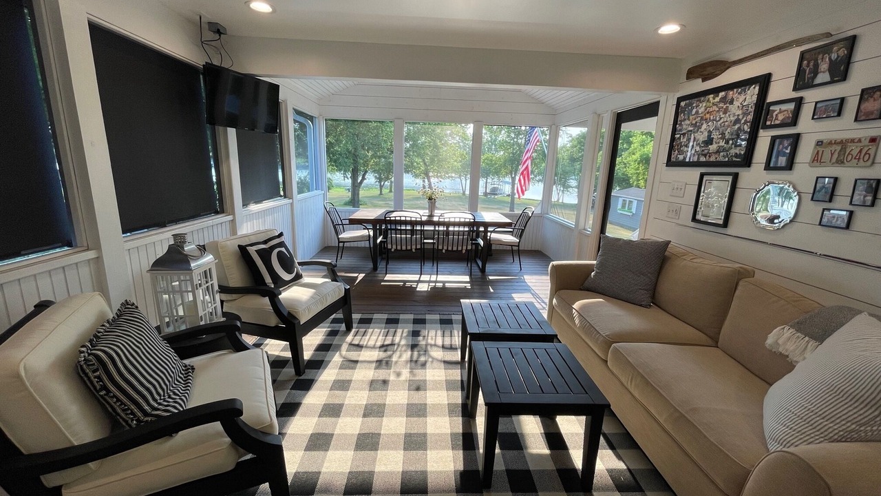 Photo of Livingroom in Gallatin