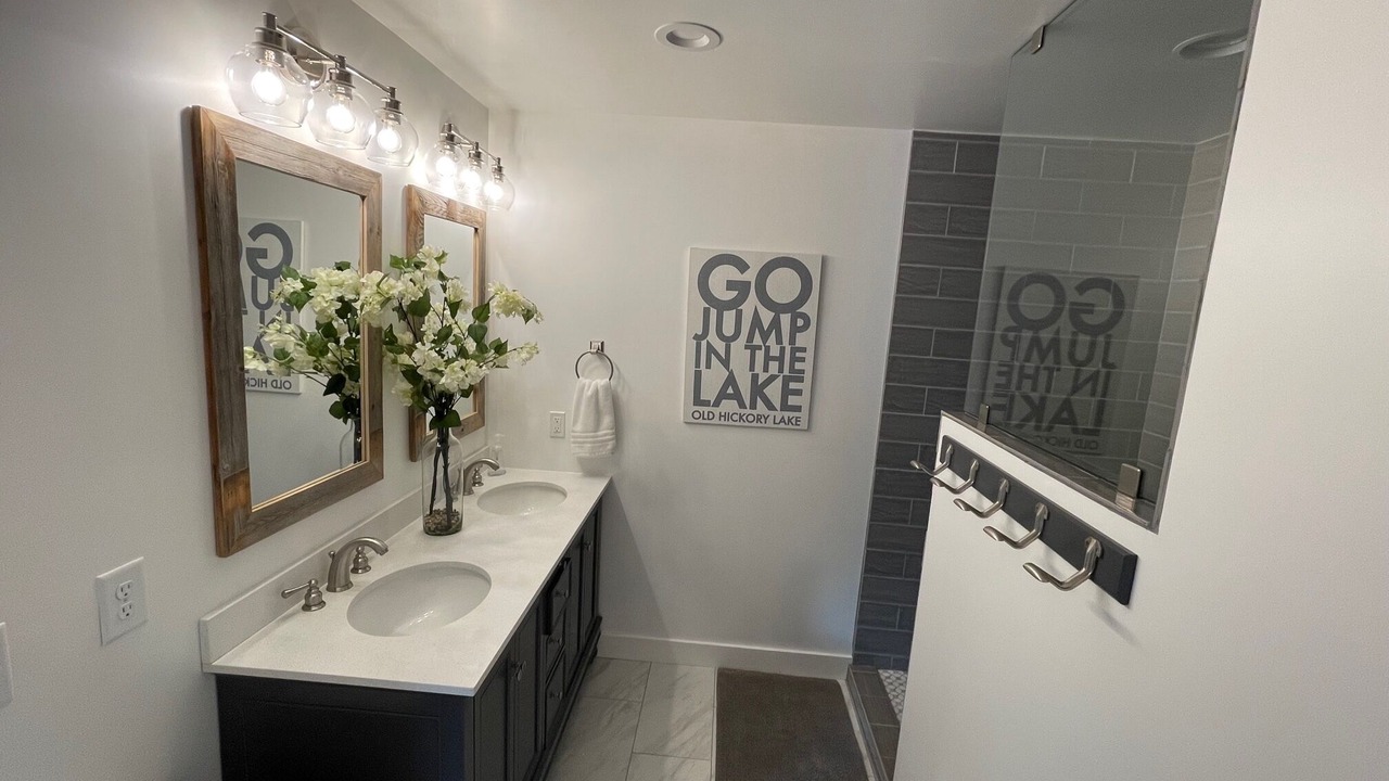 Photo of Bathroom in Gallatin