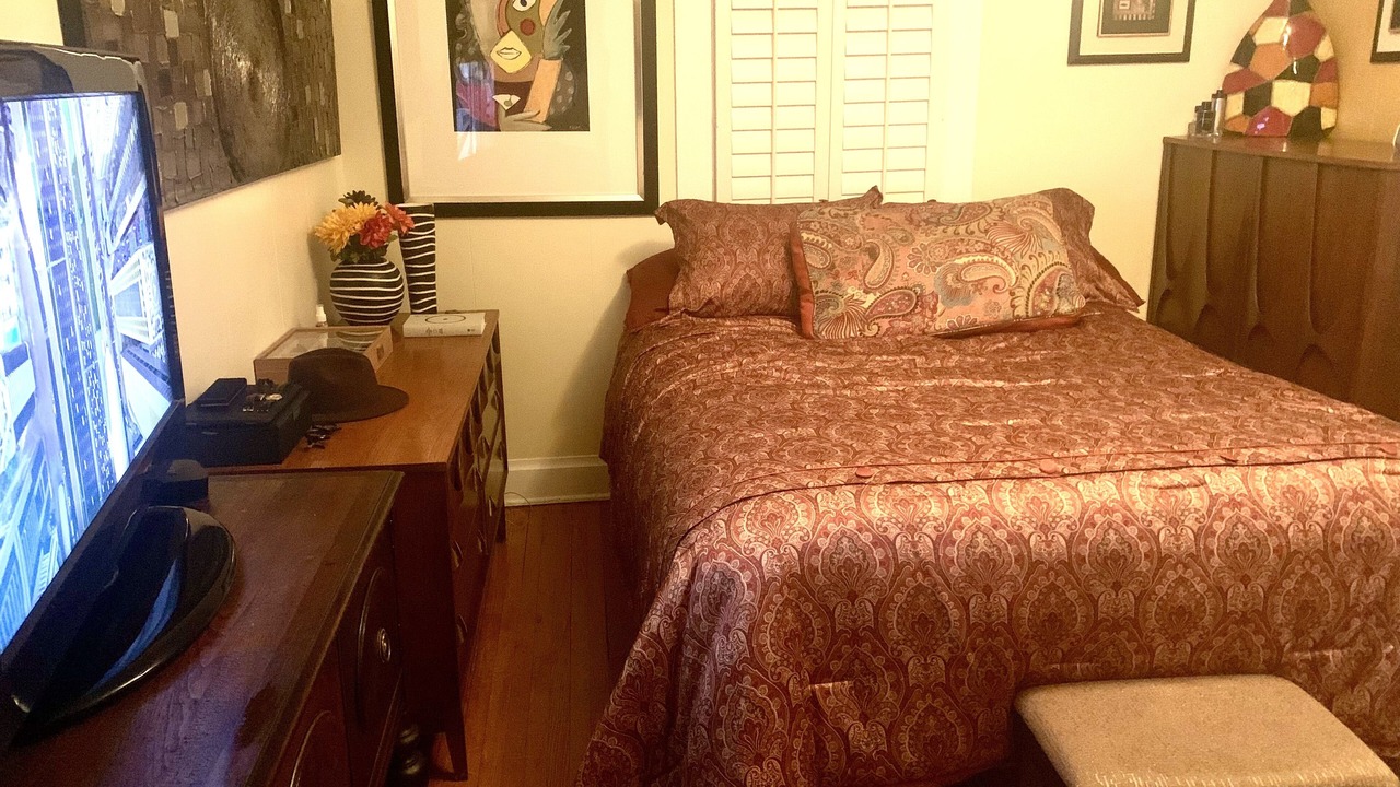 Photo of Bedroom in Burton Street