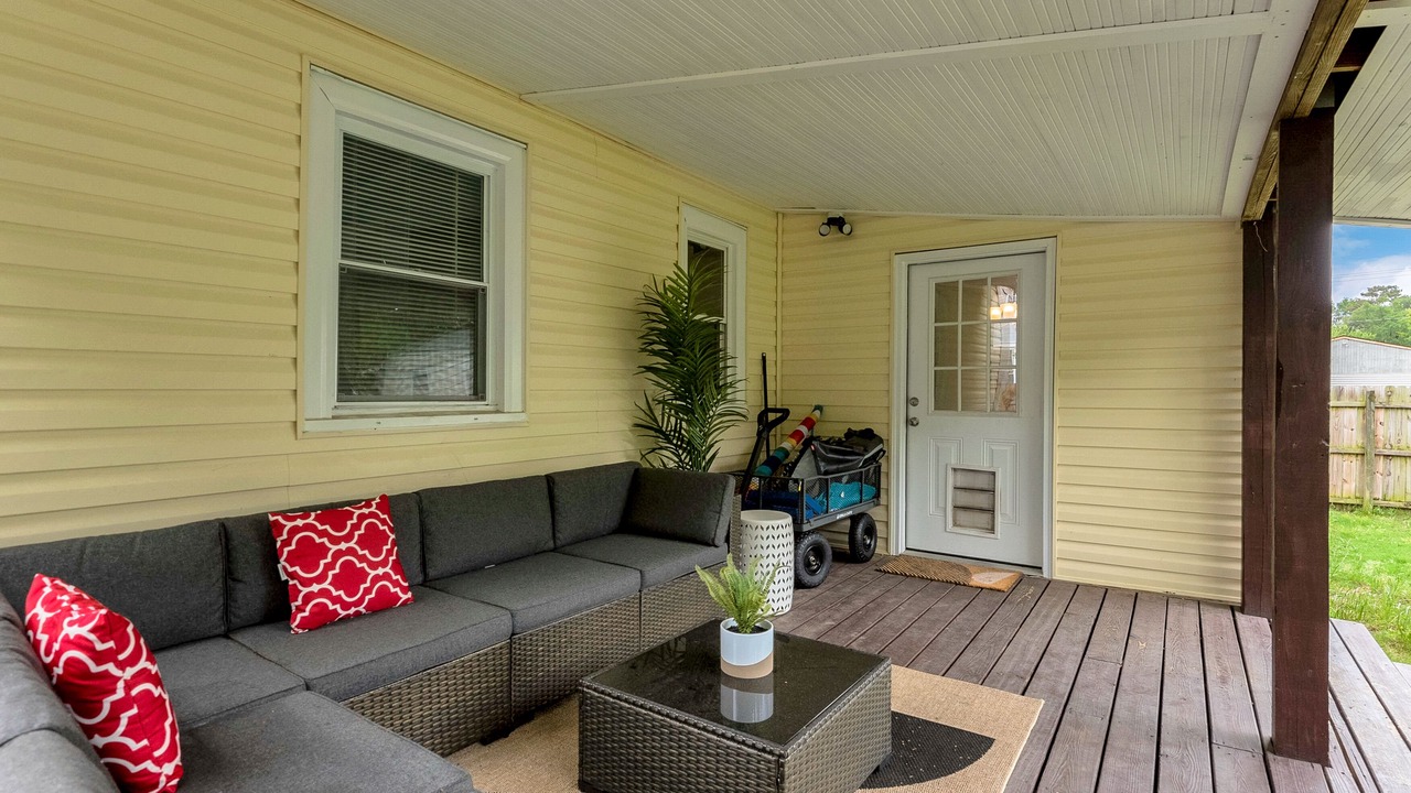 Photo of Patio Balcony in Bayview