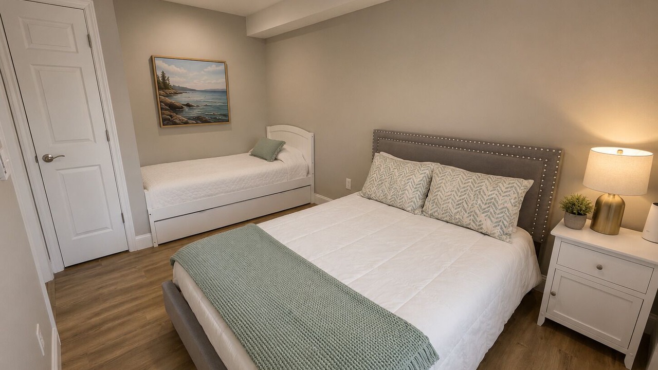 Photo of Bedroom in Leasburg