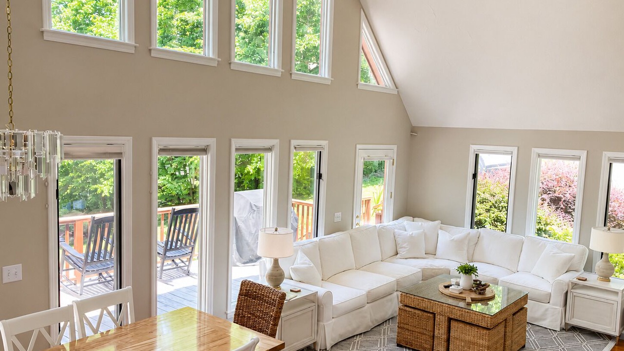 Photo of Livingroom in Leasburg