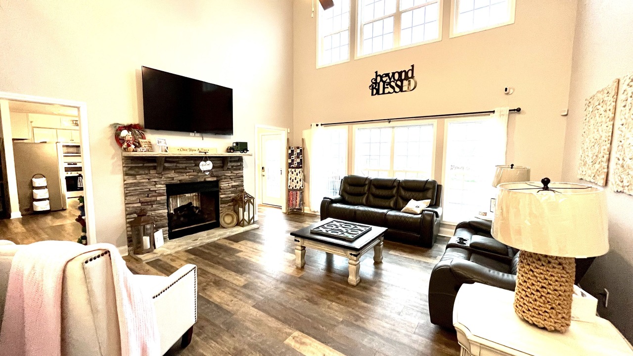 Photo of Livingroom in Traphill
