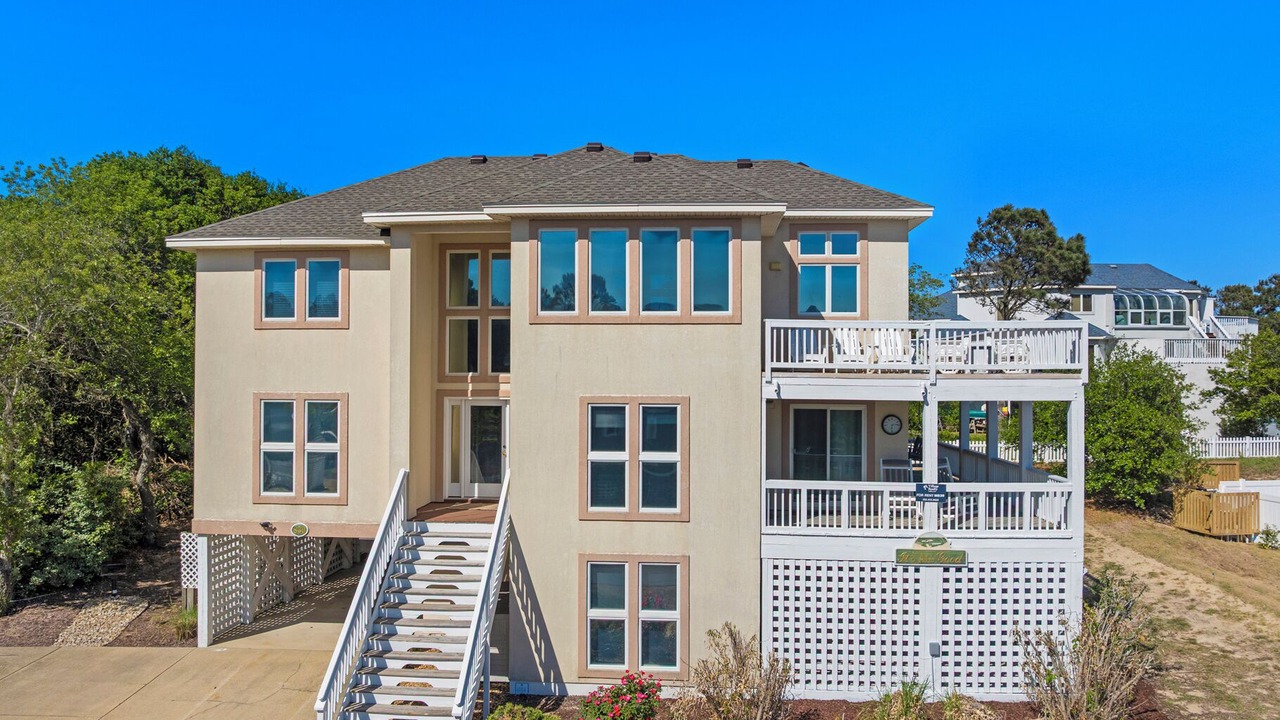 Photo of Outdoor in Monteray Shores