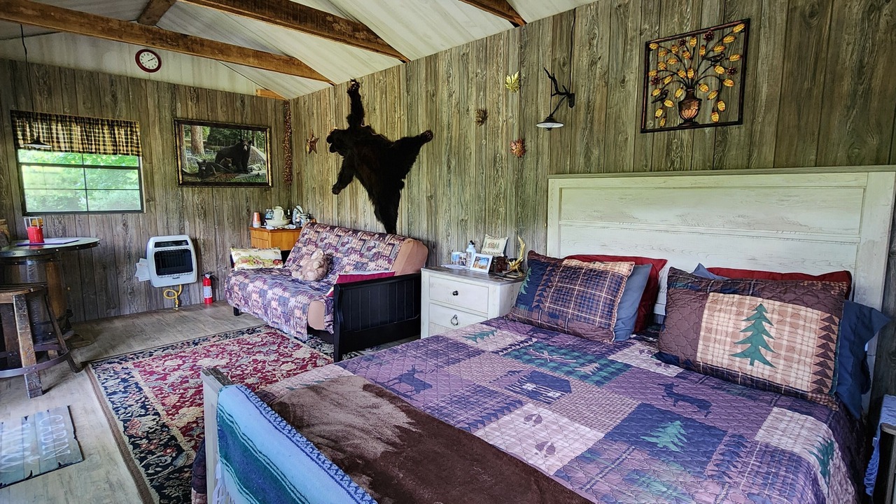 Photo of Bedroom in Lewisburg