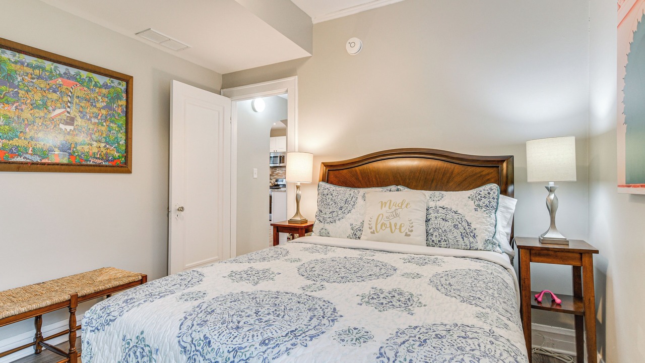 Photo of Bedroom in Evanston