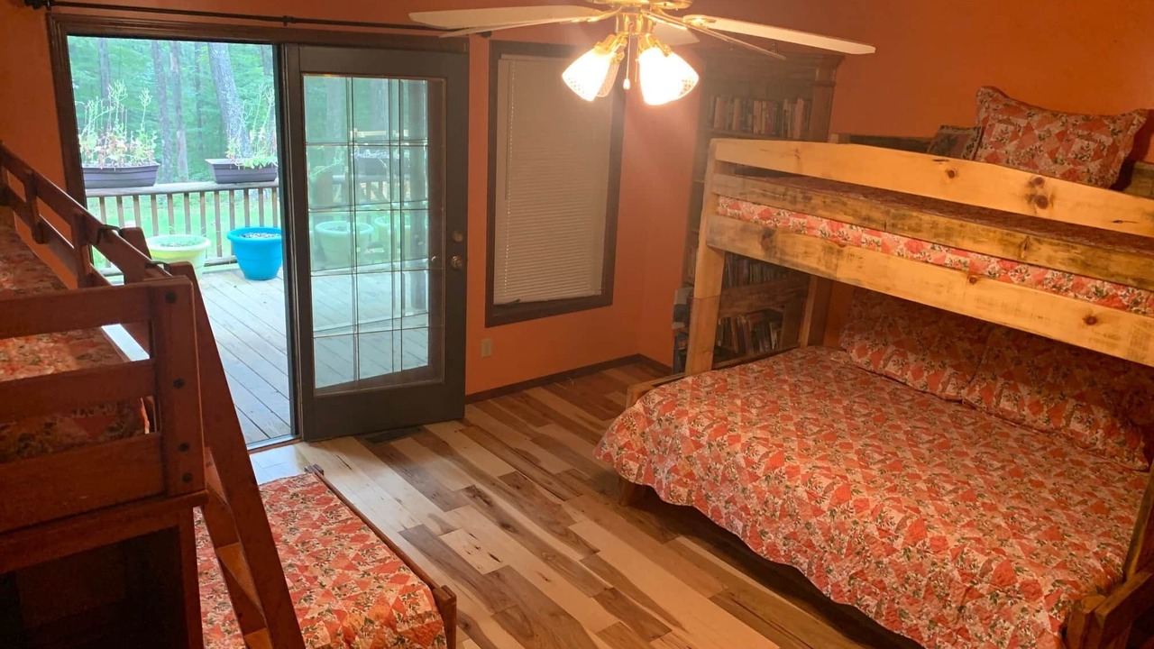 Photo of Bedroom in Hico