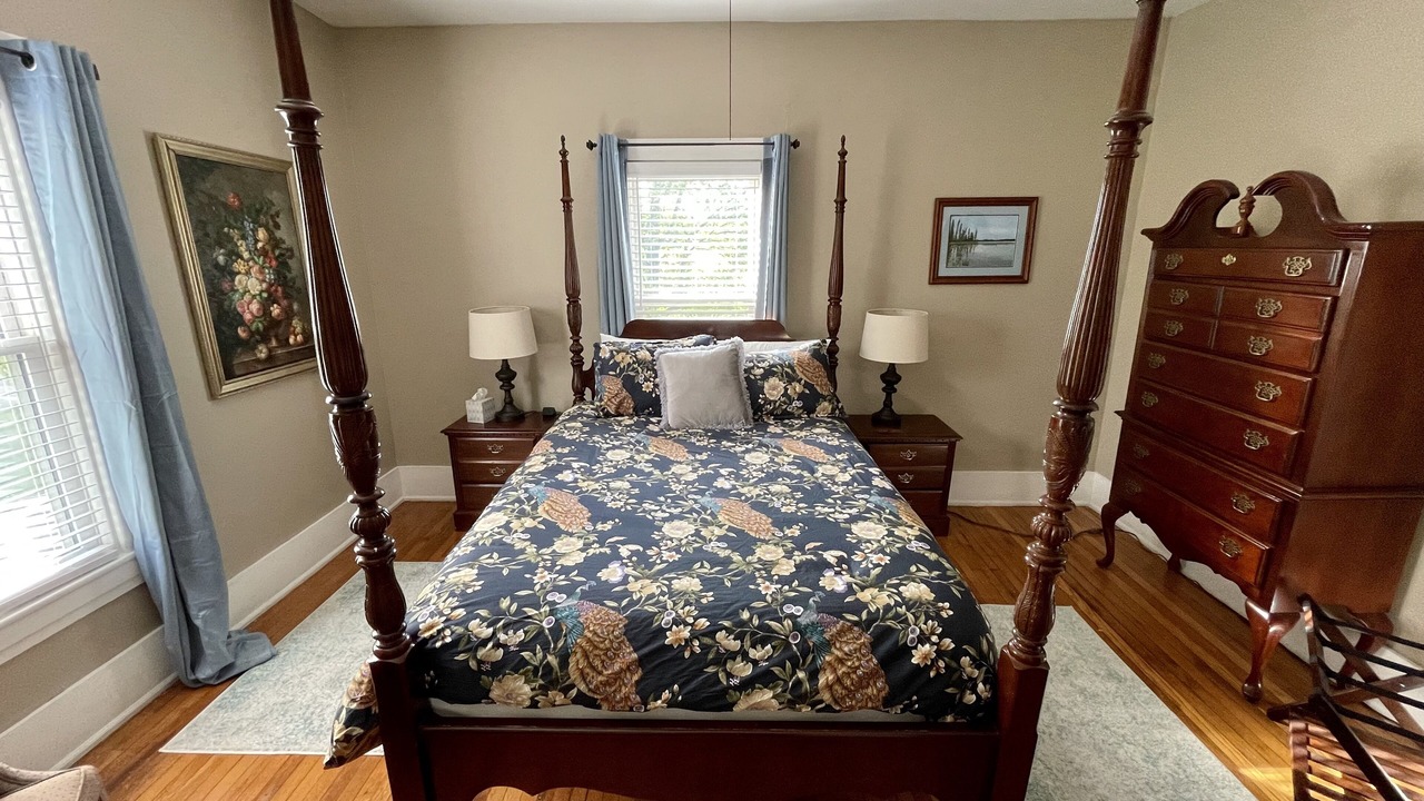 Photo of Bedroom in Copper Hill