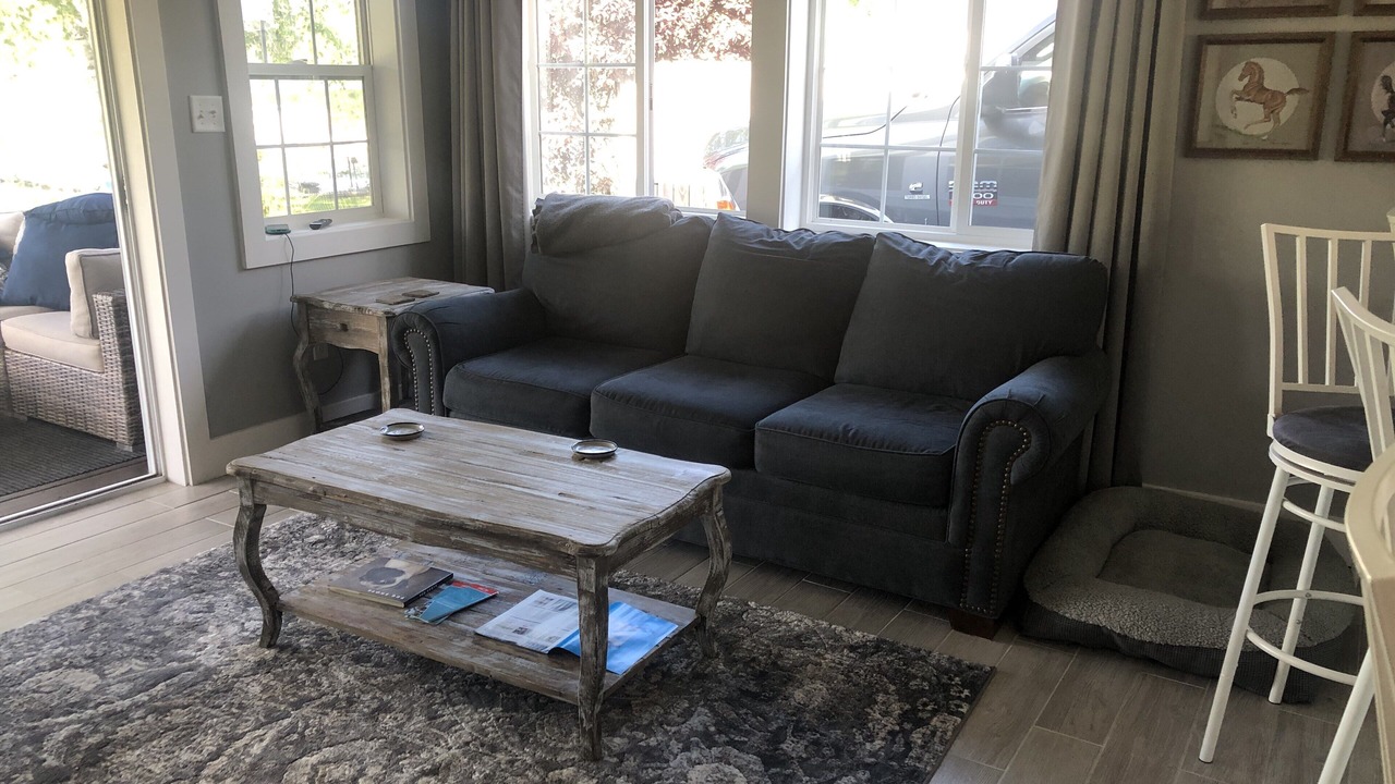 Photo of Livingroom in Columbia City