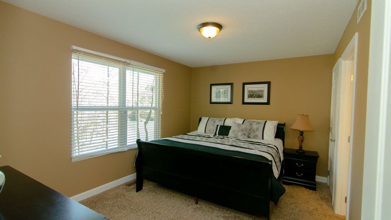 Photo of Bedroom in La Follette