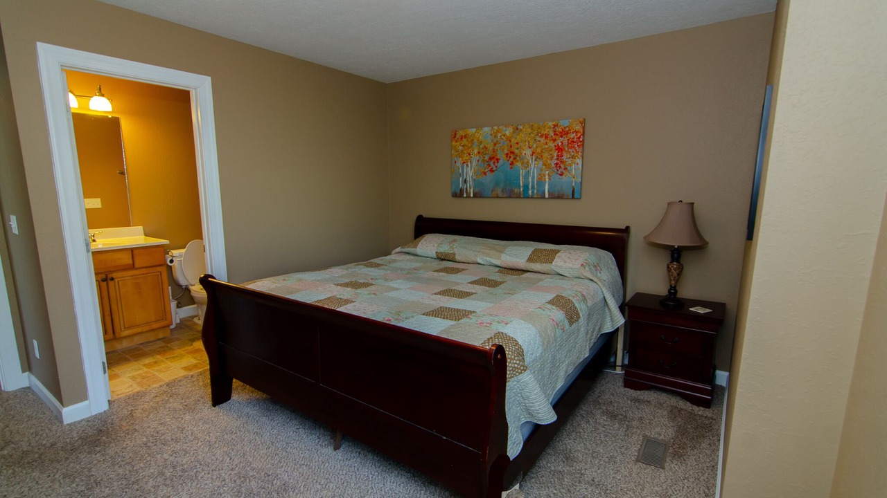 Photo of Bedroom in La Follette