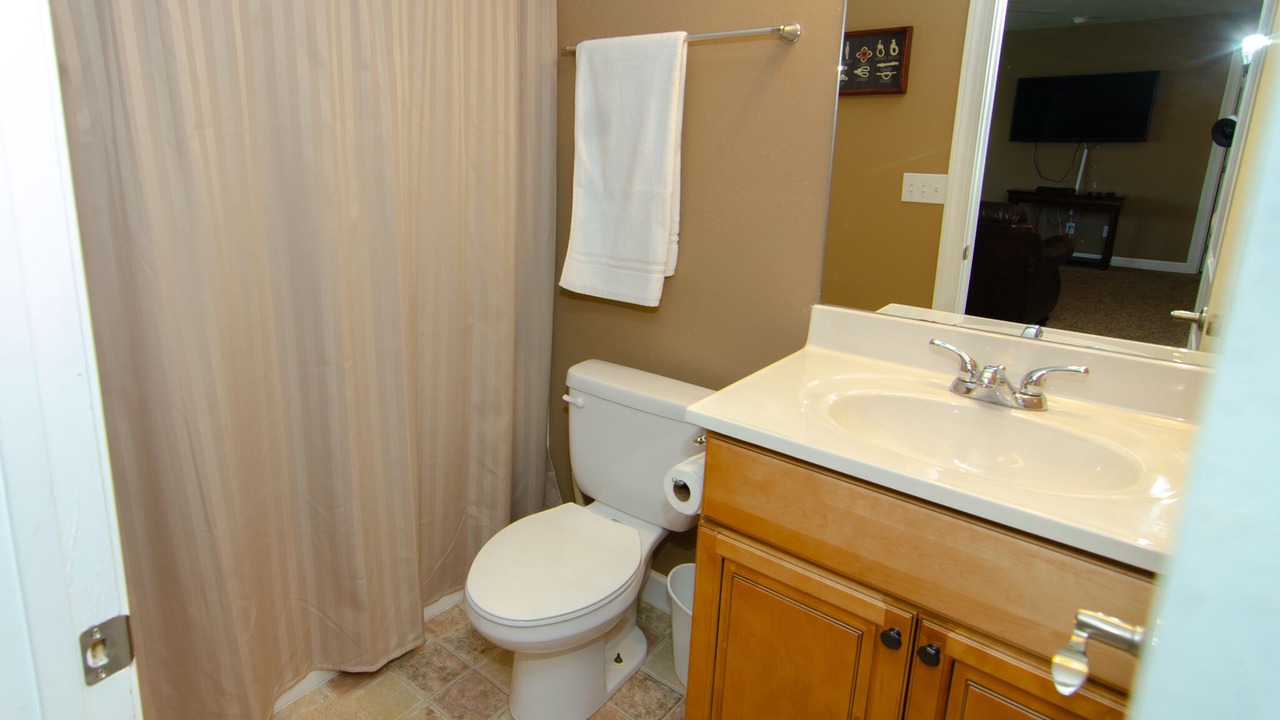 Photo of Bathroom in La Follette