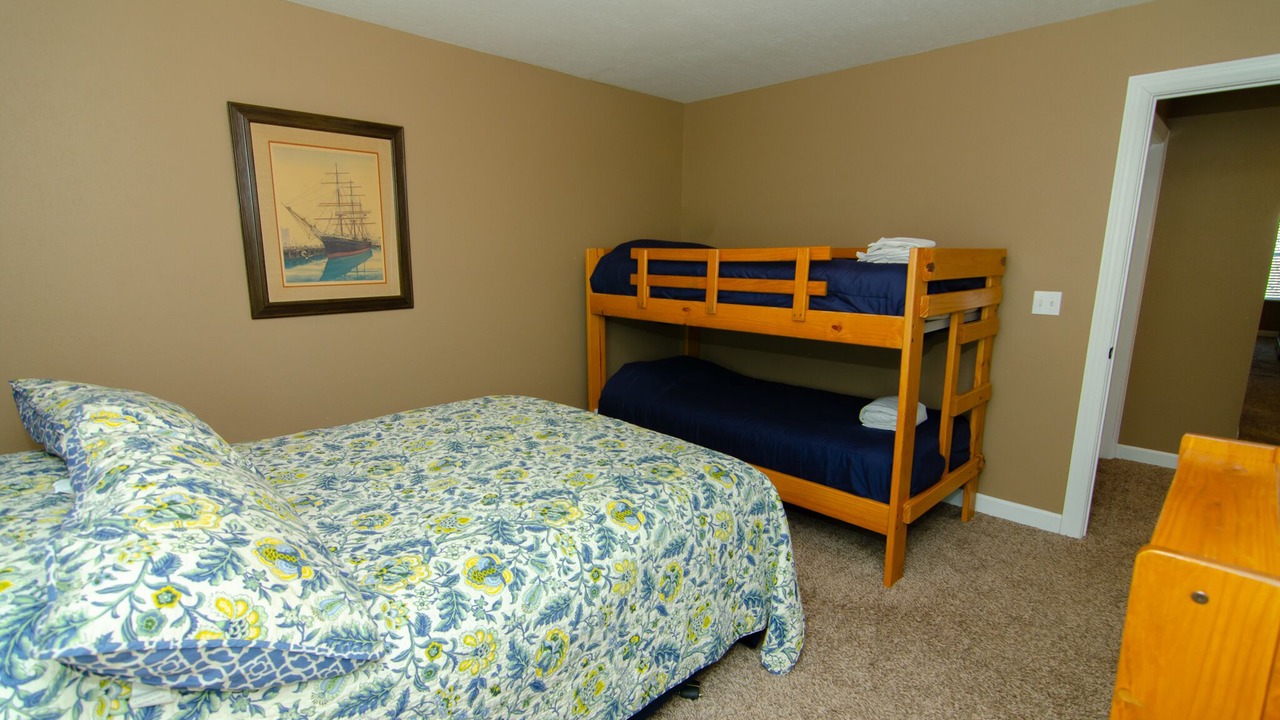 Photo of Bedroom in La Follette