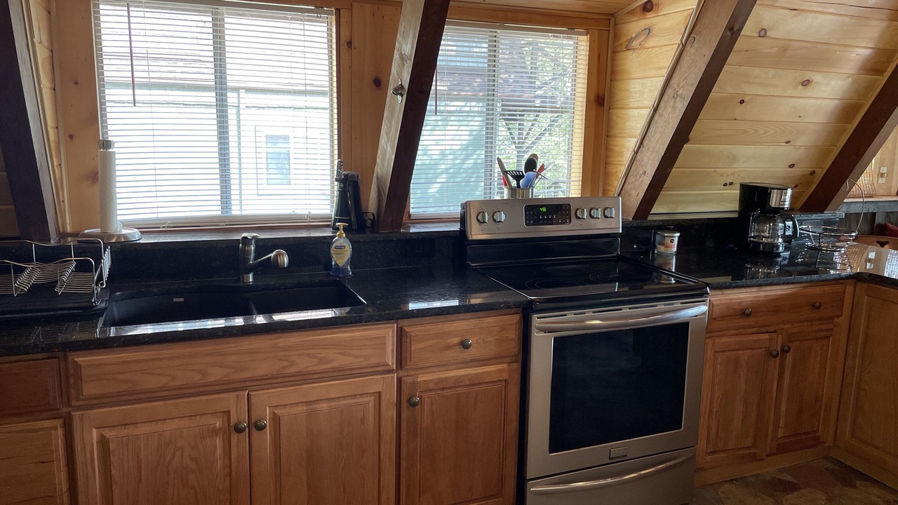 Photo of Kitchen in Flat Hollow Marina