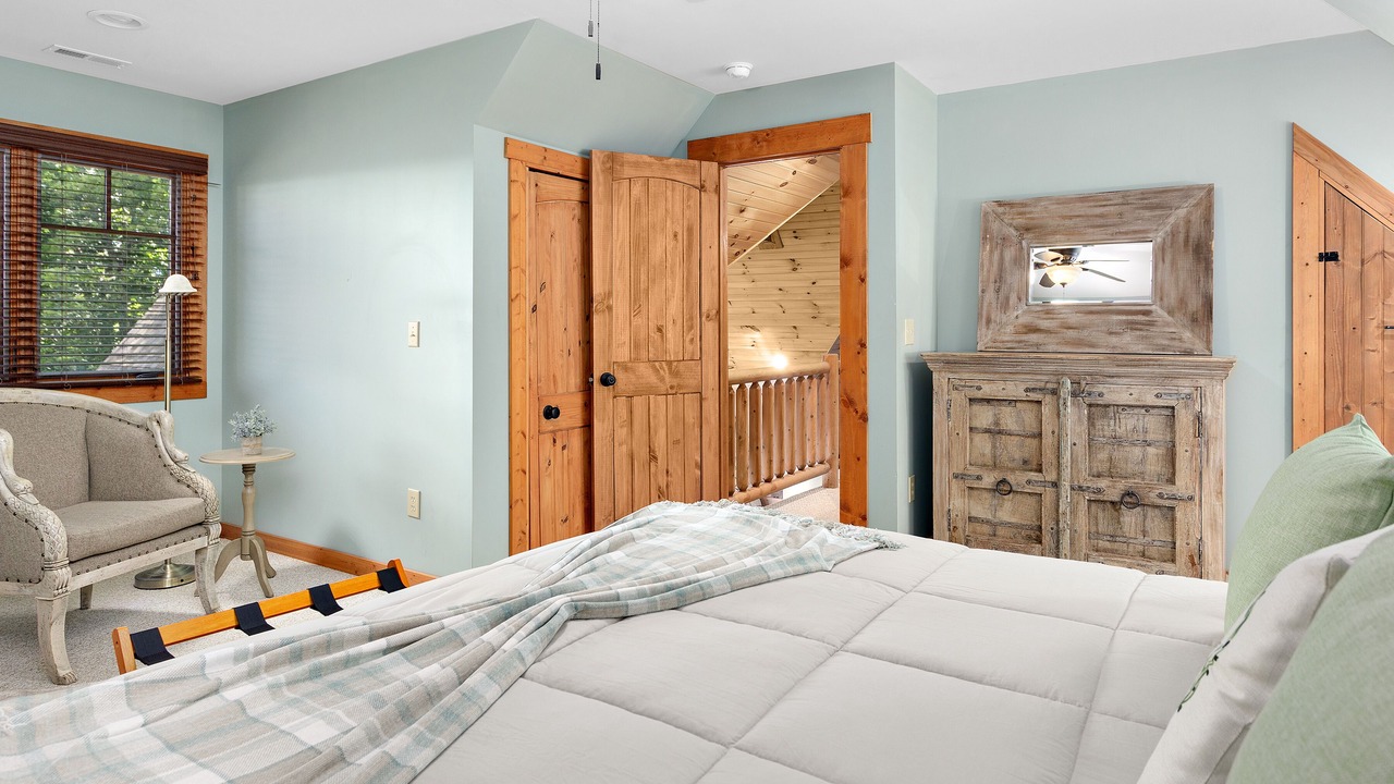 Photo of Bedroom in Asheville