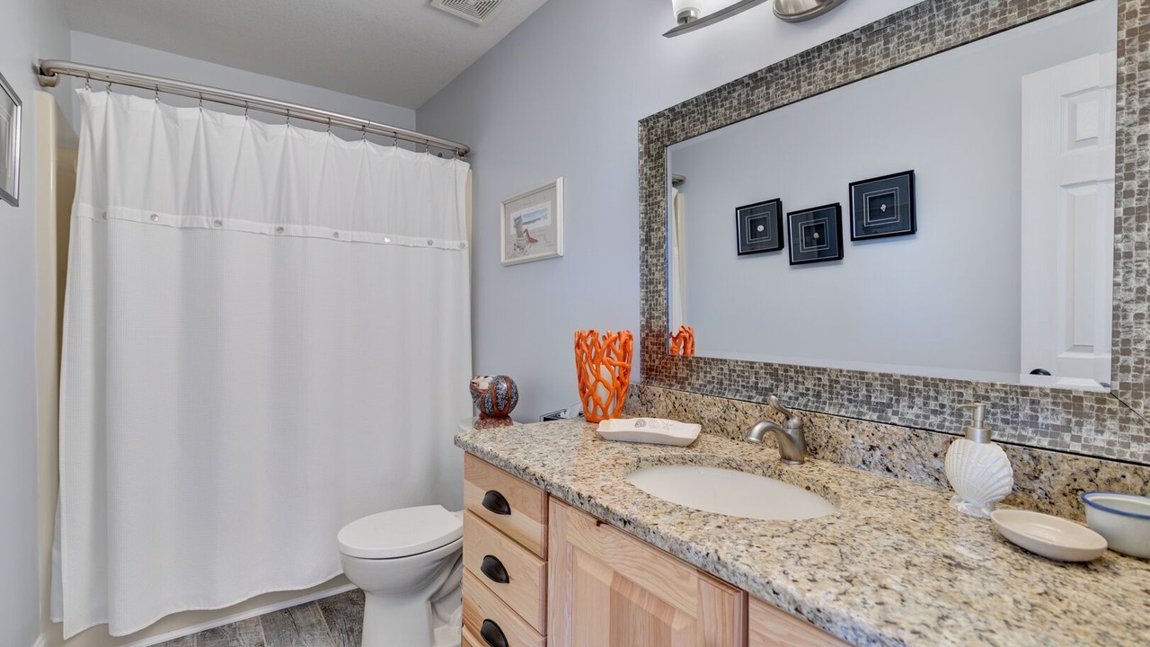 Photo of Bathroom in Rodanthe