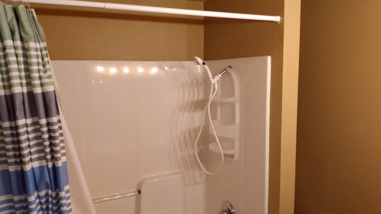 Photo of Bathroom in Allons