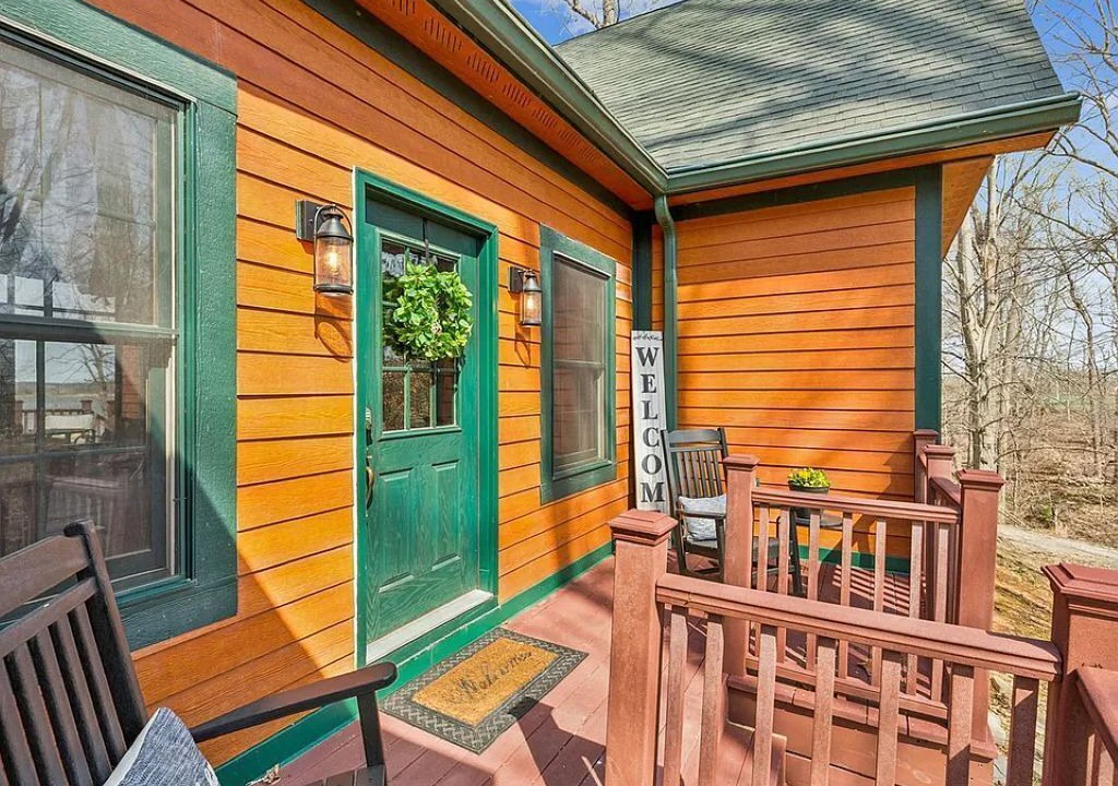 Photo of Patio Balcony in Scottsville