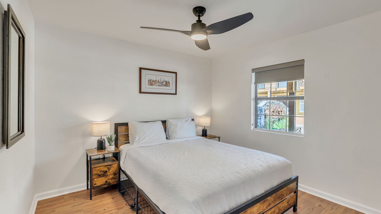 Photo of Bedroom in West End