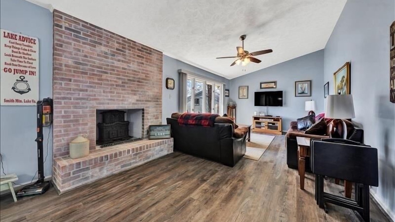 Photo of Livingroom in Moneta