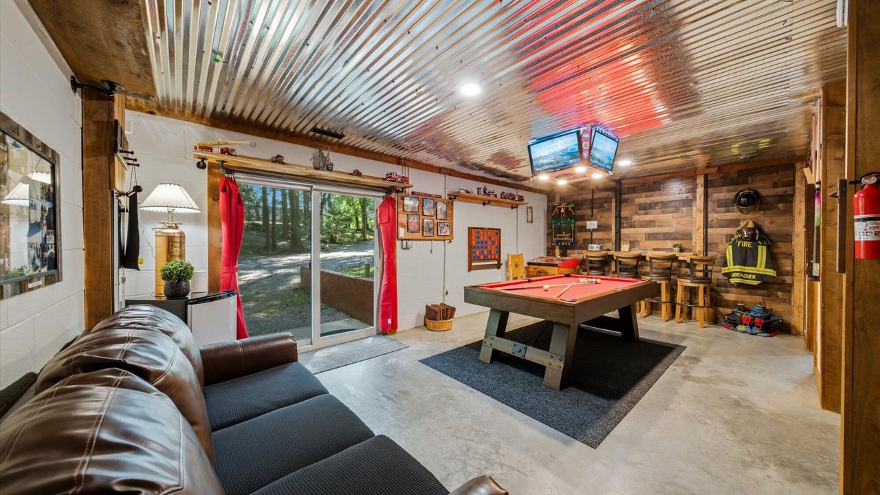 Photo of Bedroom in Knoxville