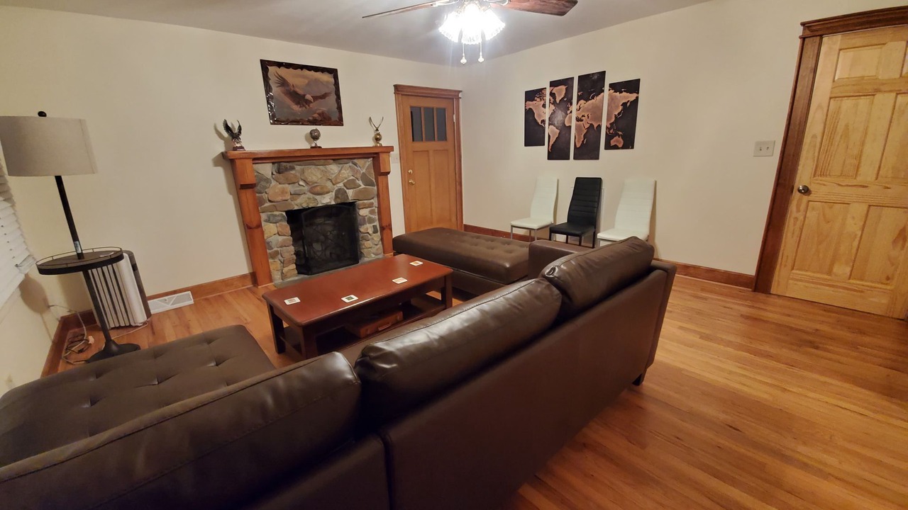 Photo of Bedroom in Sunset