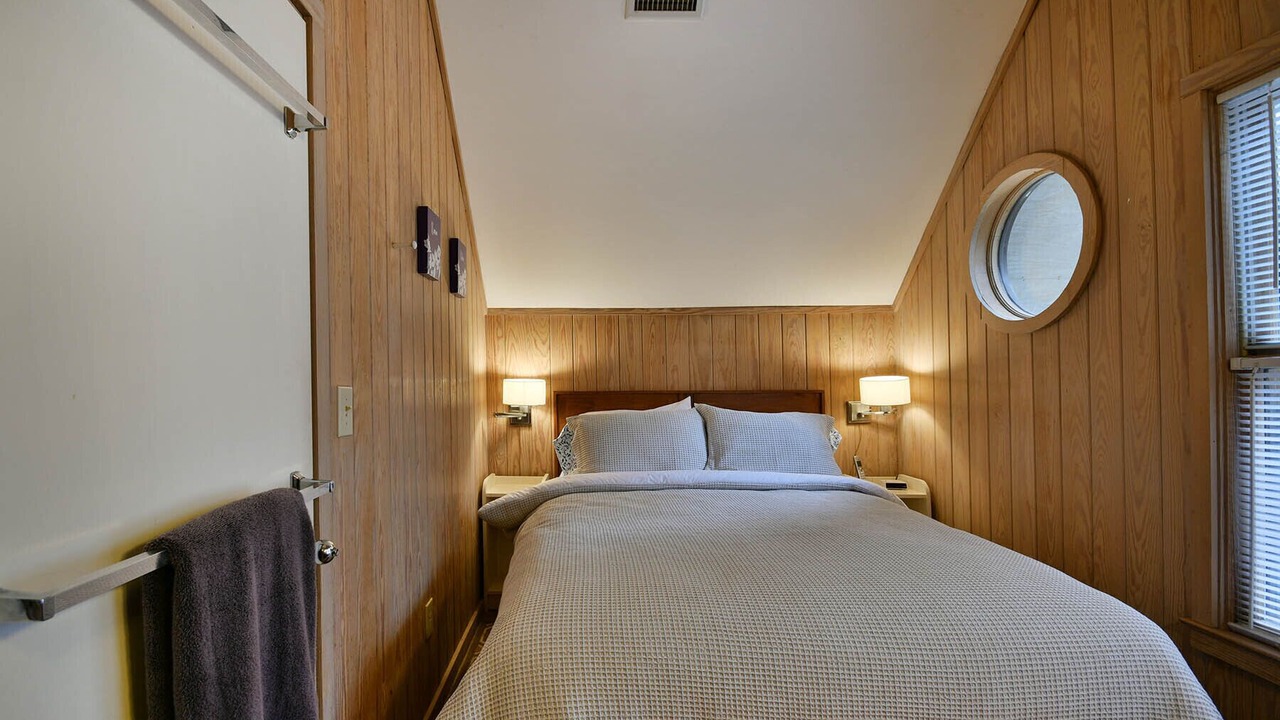 Photo of Bedroom in Marietta