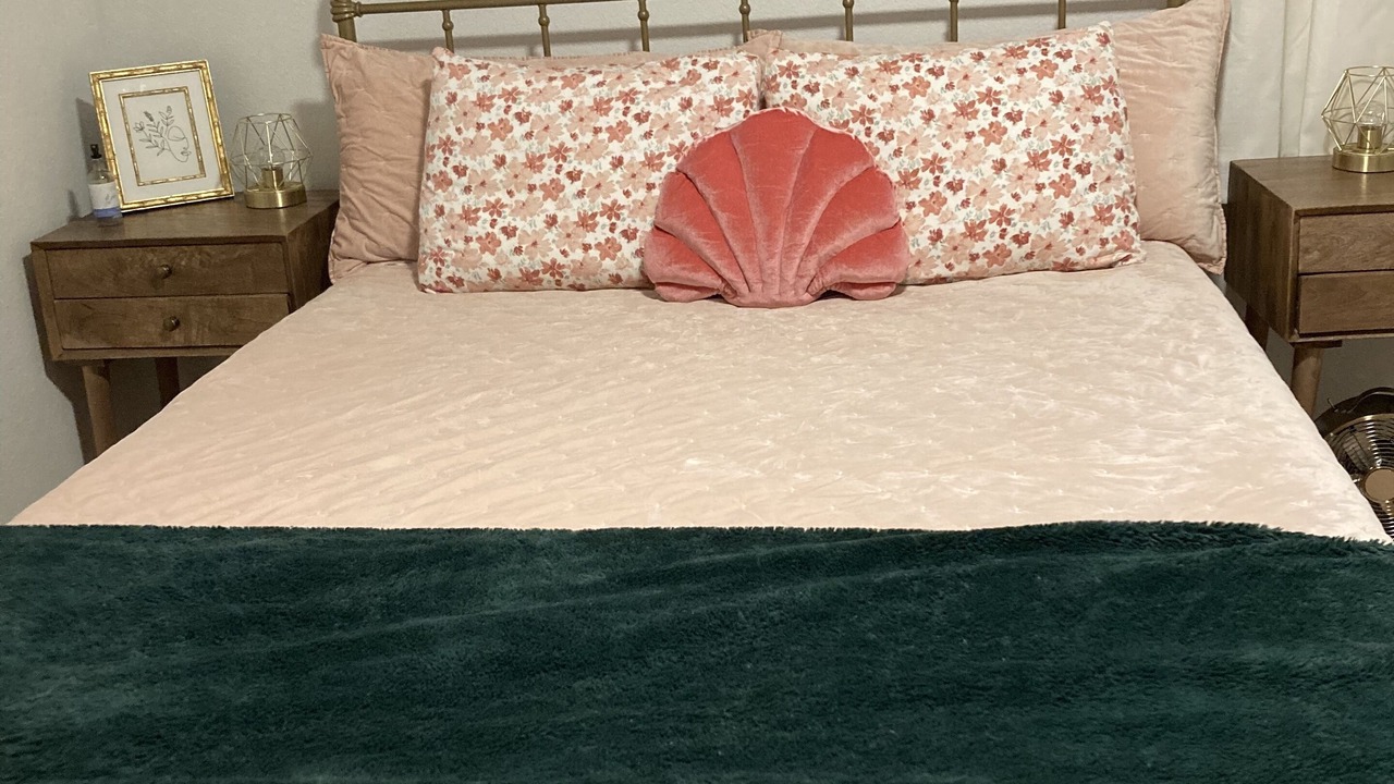 Photo of Bedroom in Maggie Valley