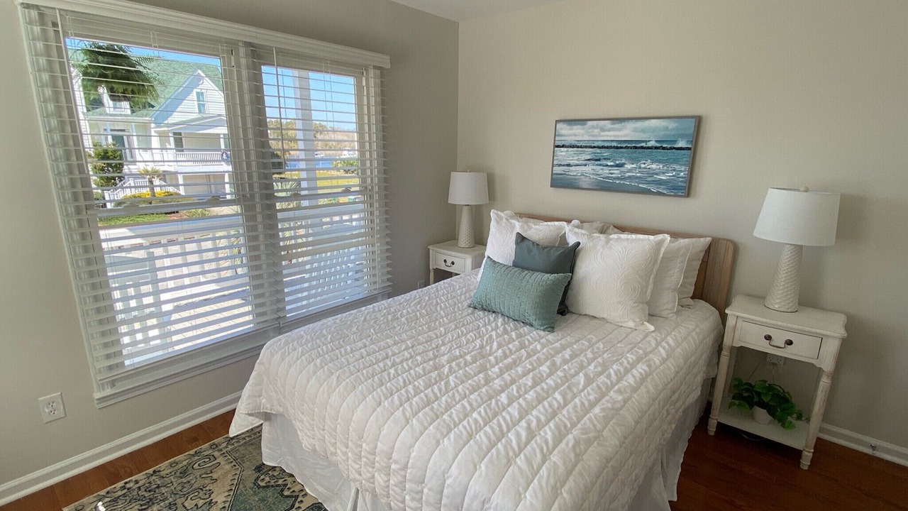 Photo of Bedroom in Holden Beach