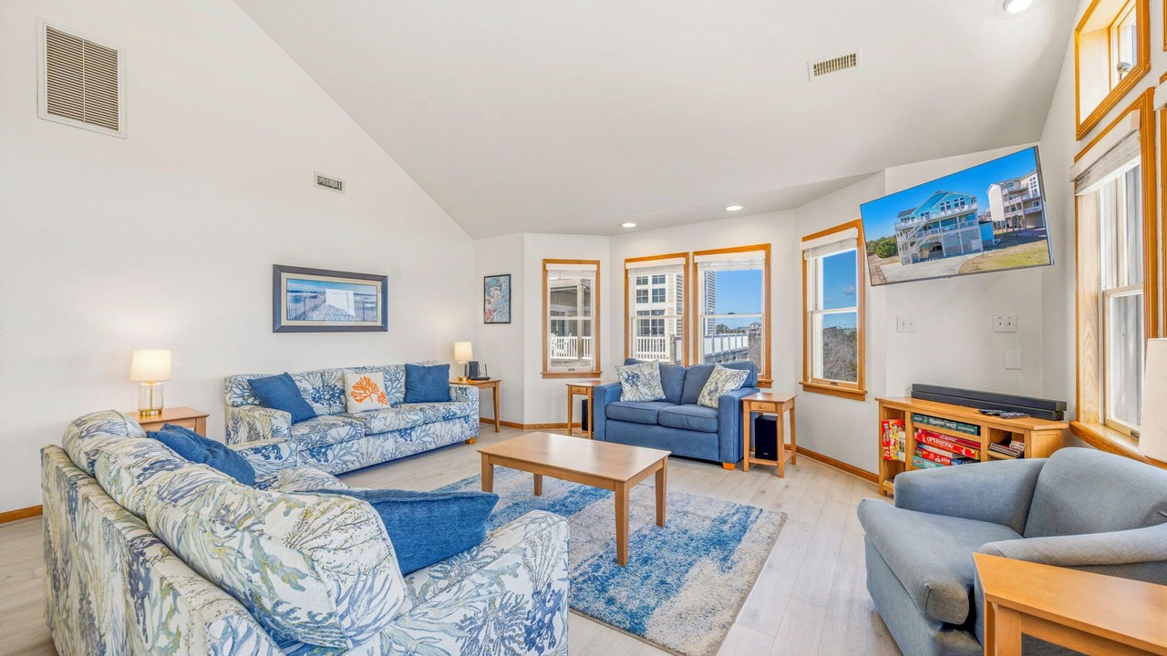 Photo of Bedroom in Waves