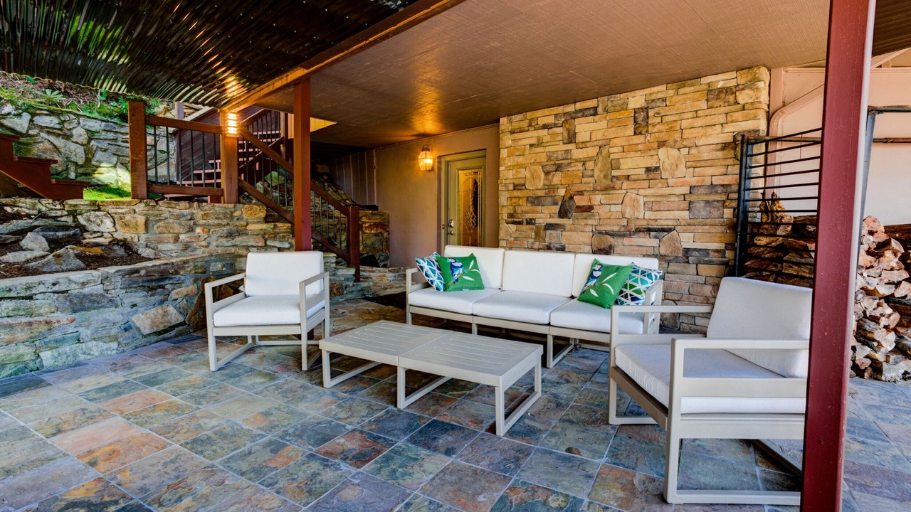 Photo of Outdoor in Burnsville
