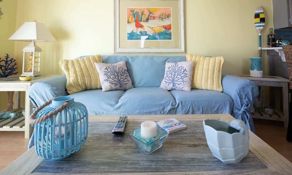 Photo of Livingroom in Wilmington Beach