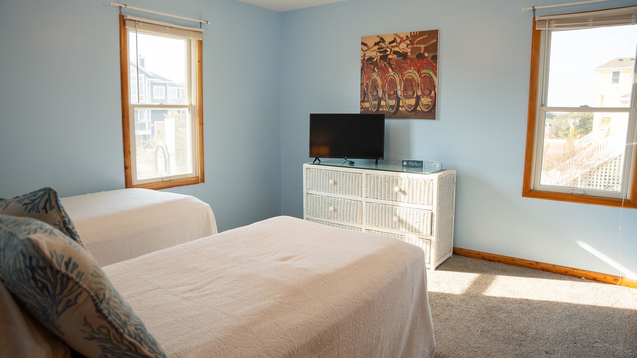 Photo of Bedroom in Whalehead Beach