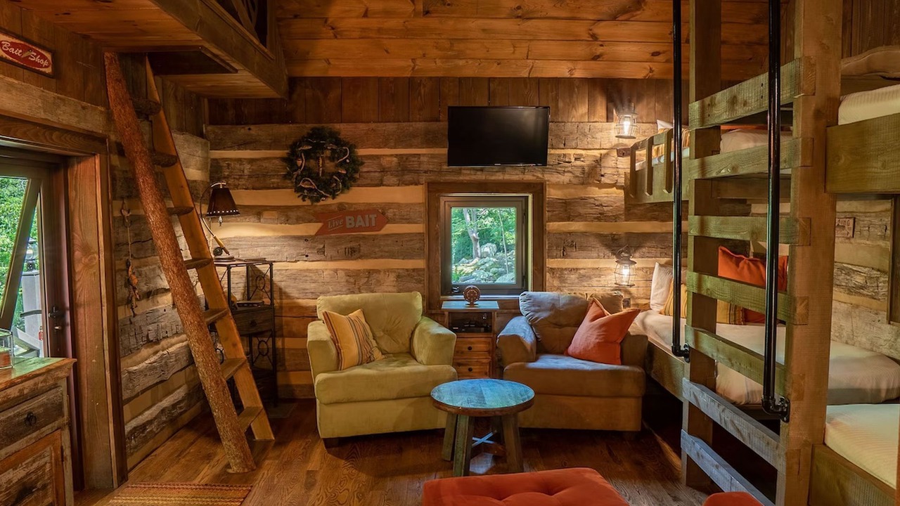 Photo of Bedroom in Goldbond