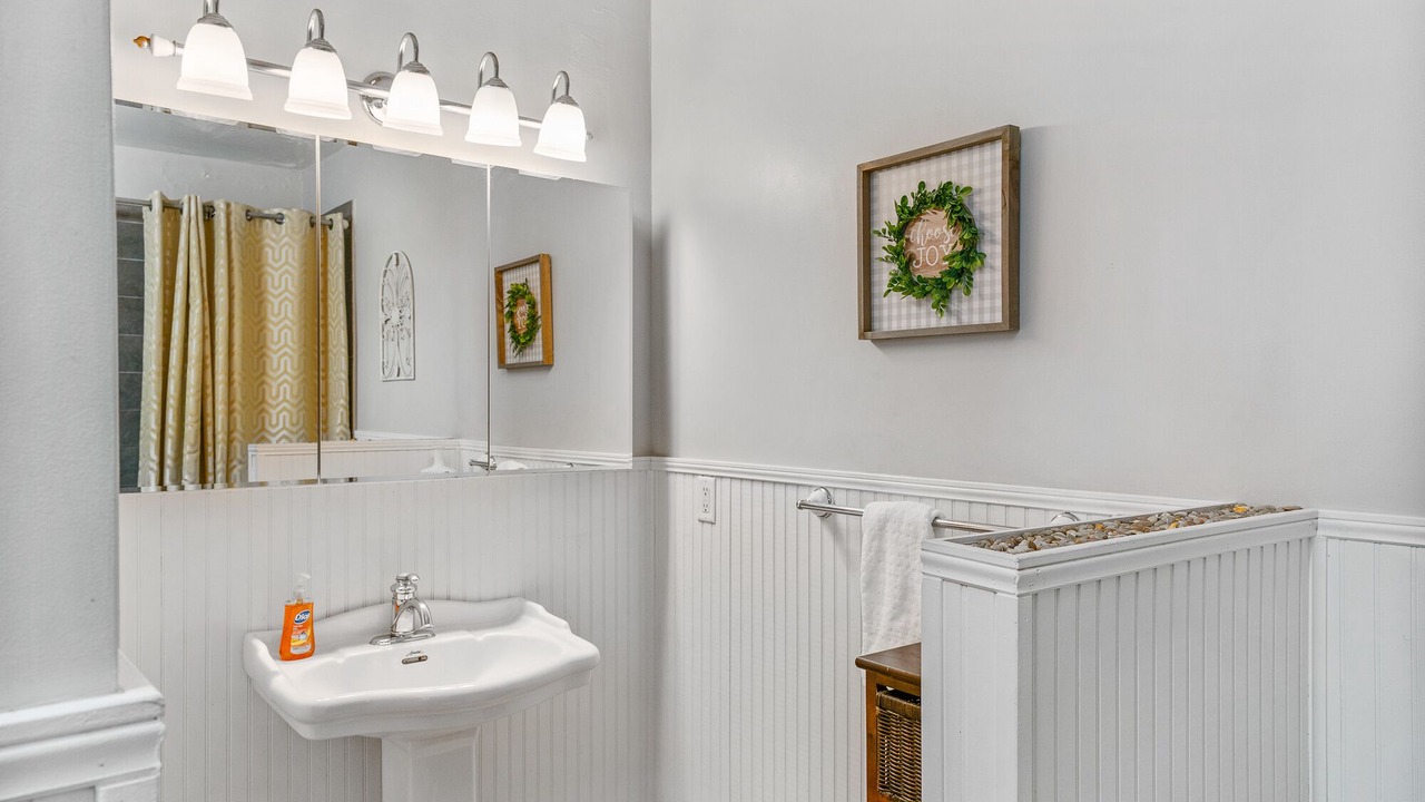 Photo of Bathroom in Cookeville