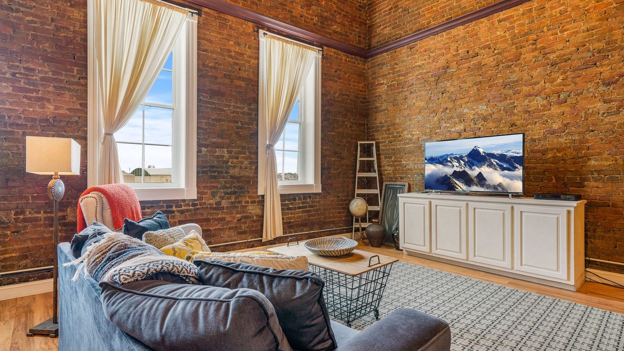 Photo of Livingroom in Cookeville