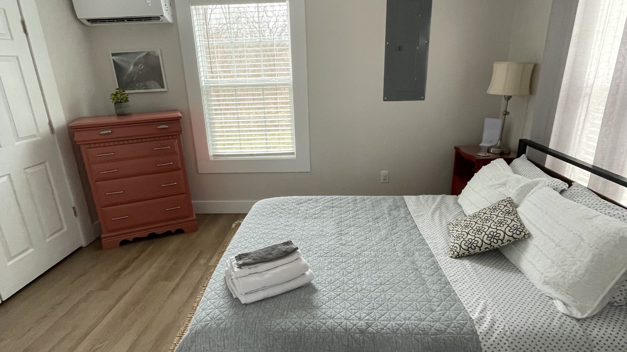 Photo of Bedroom in Chaplin