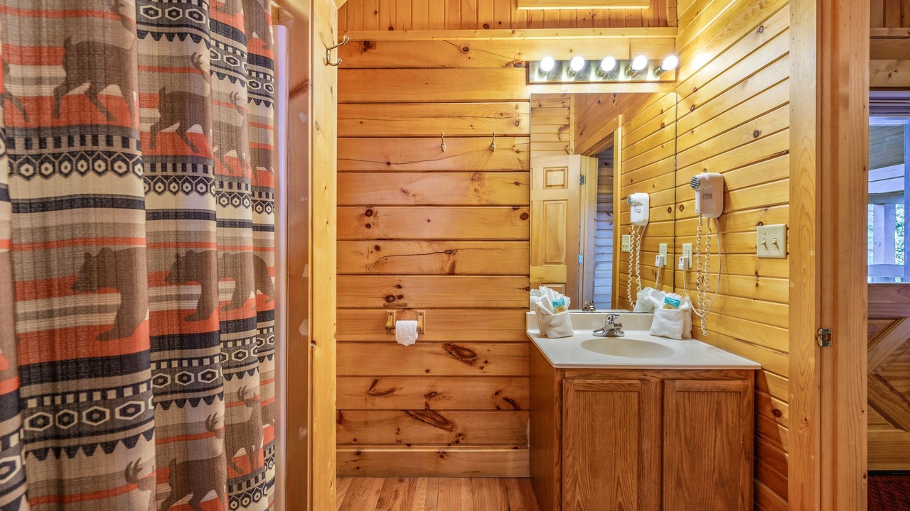 Photo of Bathroom in Gatlinburg