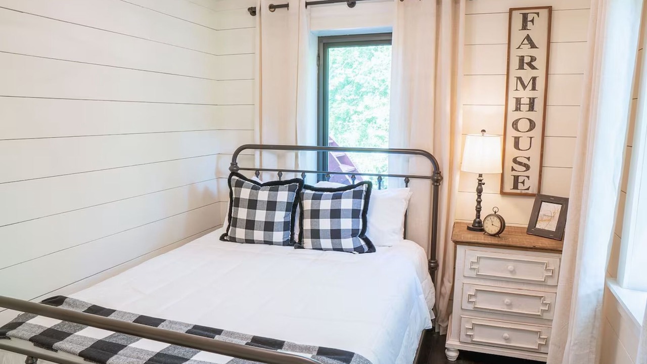 Photo of Bedroom in Peterstown