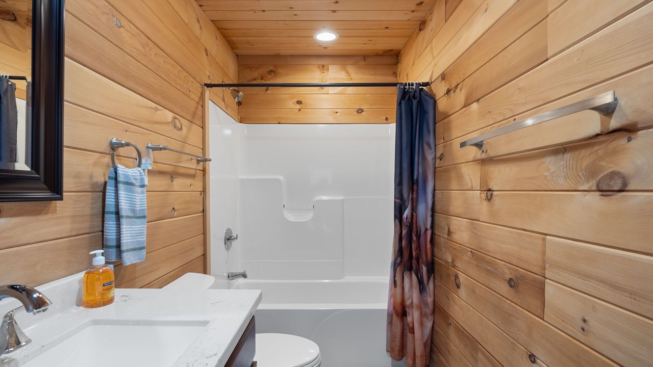 Photo of Bathroom in Bryant