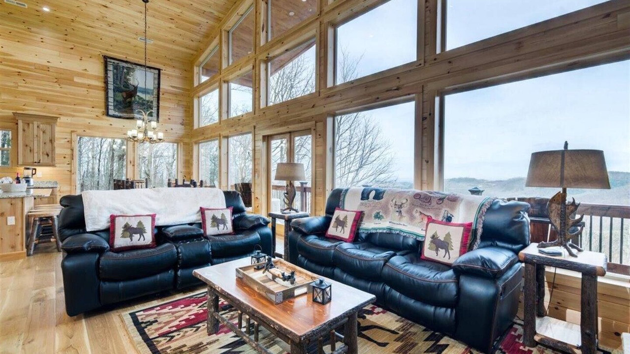 Photo of Livingroom in Smoky Mountains