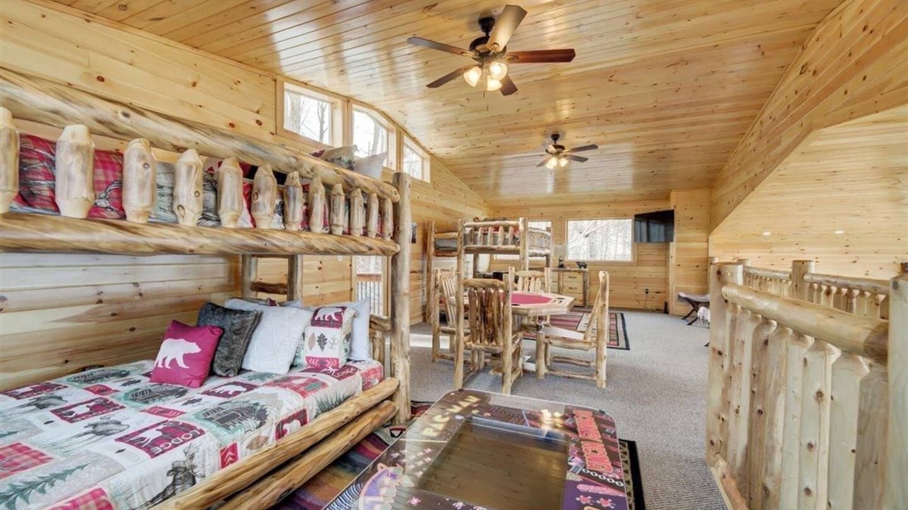 Photo of Bedroom in Smoky Mountains