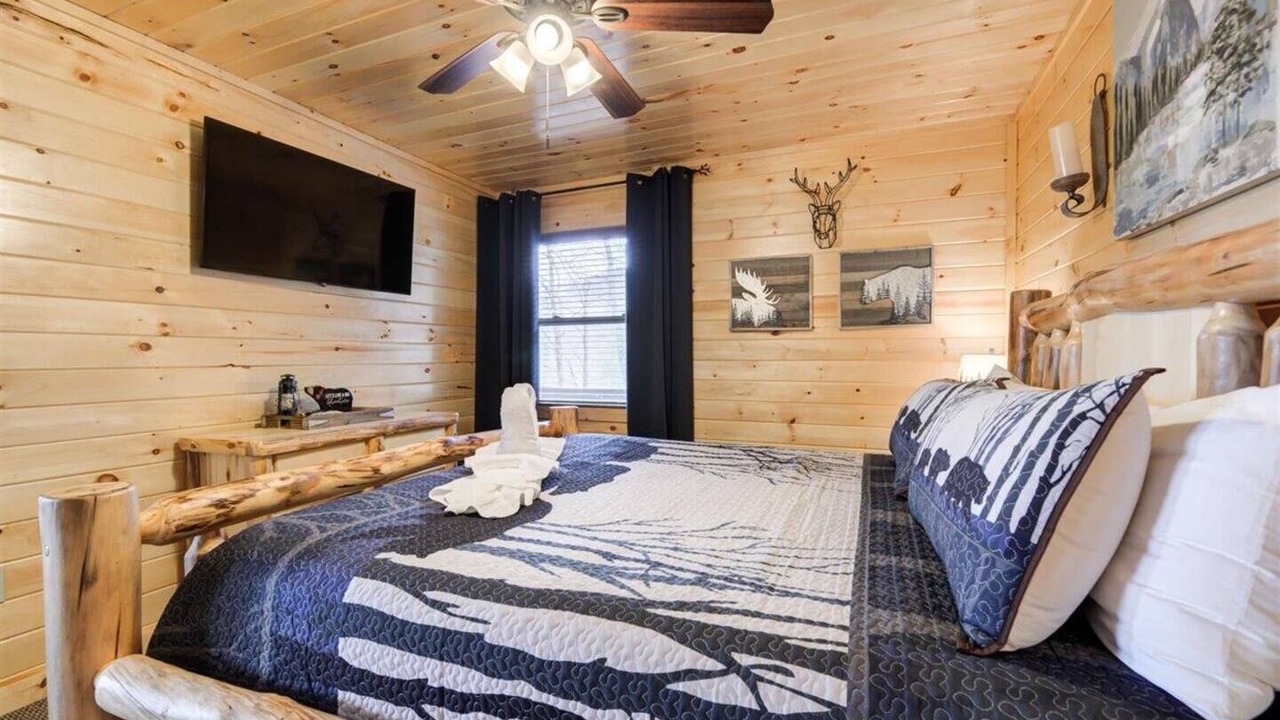 Photo of Bedroom in Smoky Mountains