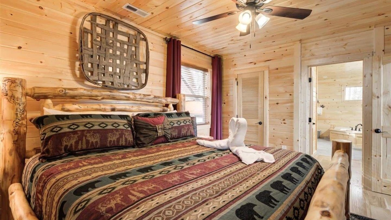 Photo of Bedroom in Smoky Mountains