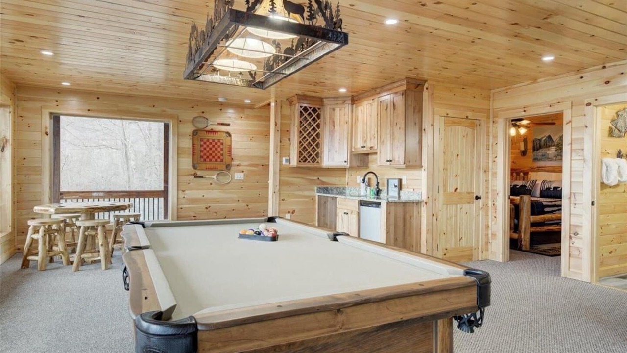 Photo of Bedroom in Smoky Mountains