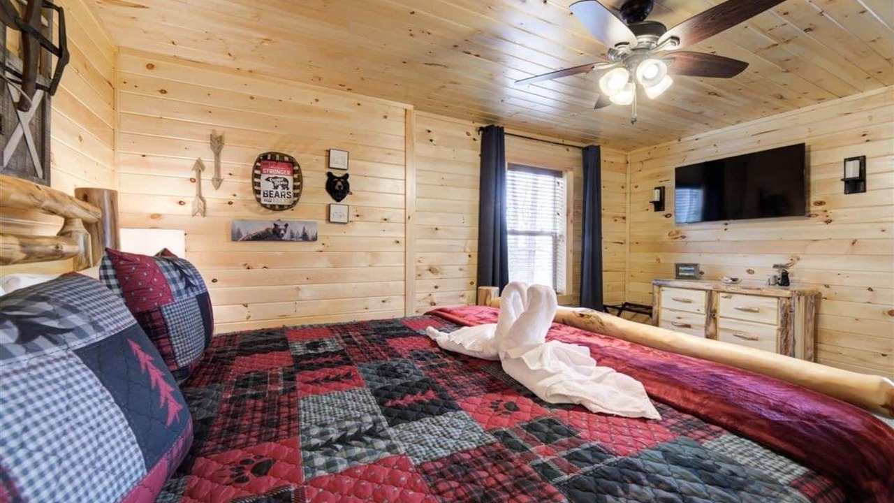 Photo of Bedroom in Smoky Mountains