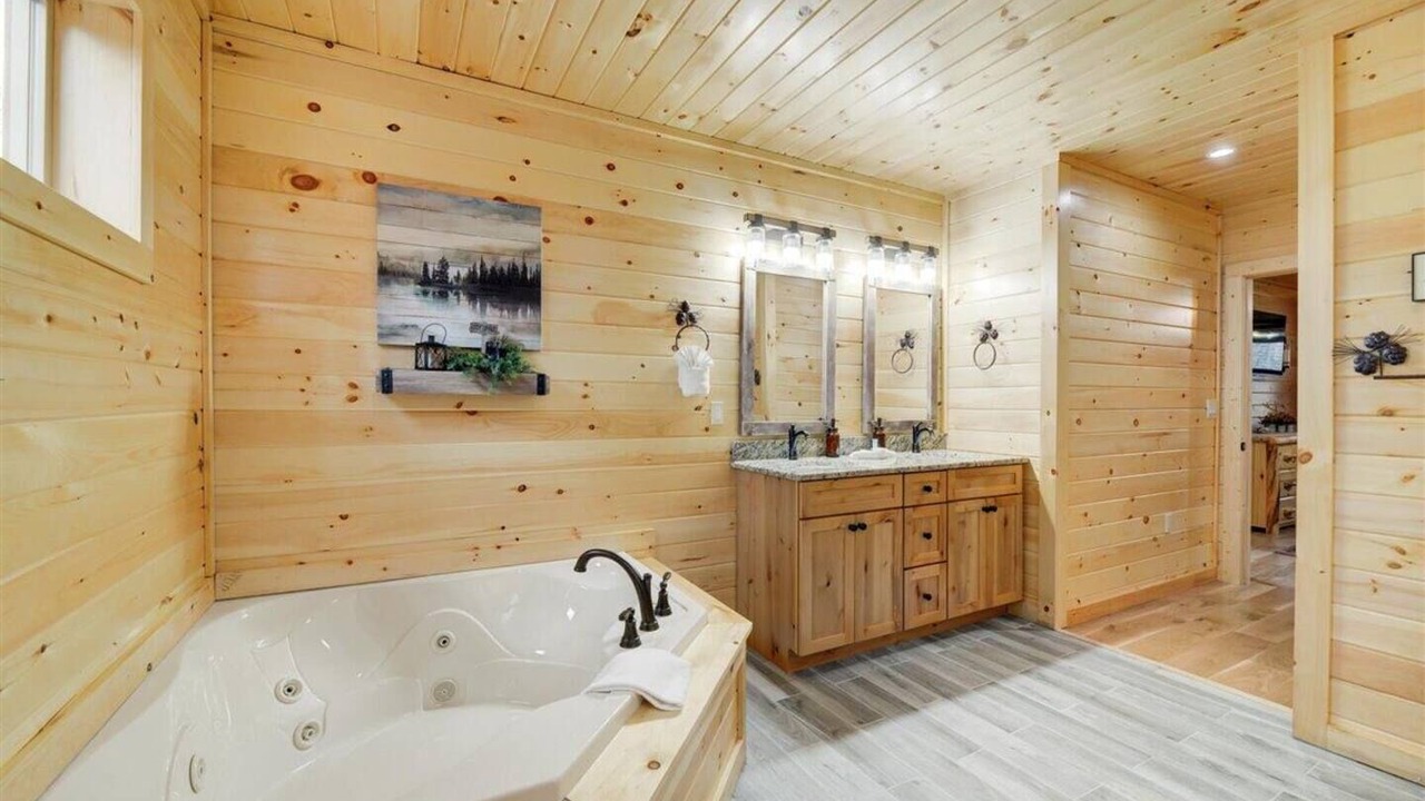 Photo of Bathroom in Smoky Mountains