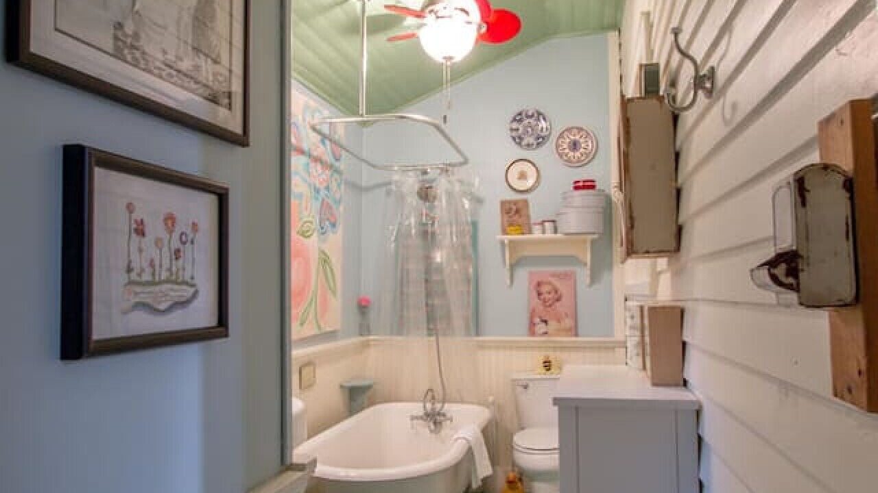 Photo of Bathroom in Lockeland Springs
