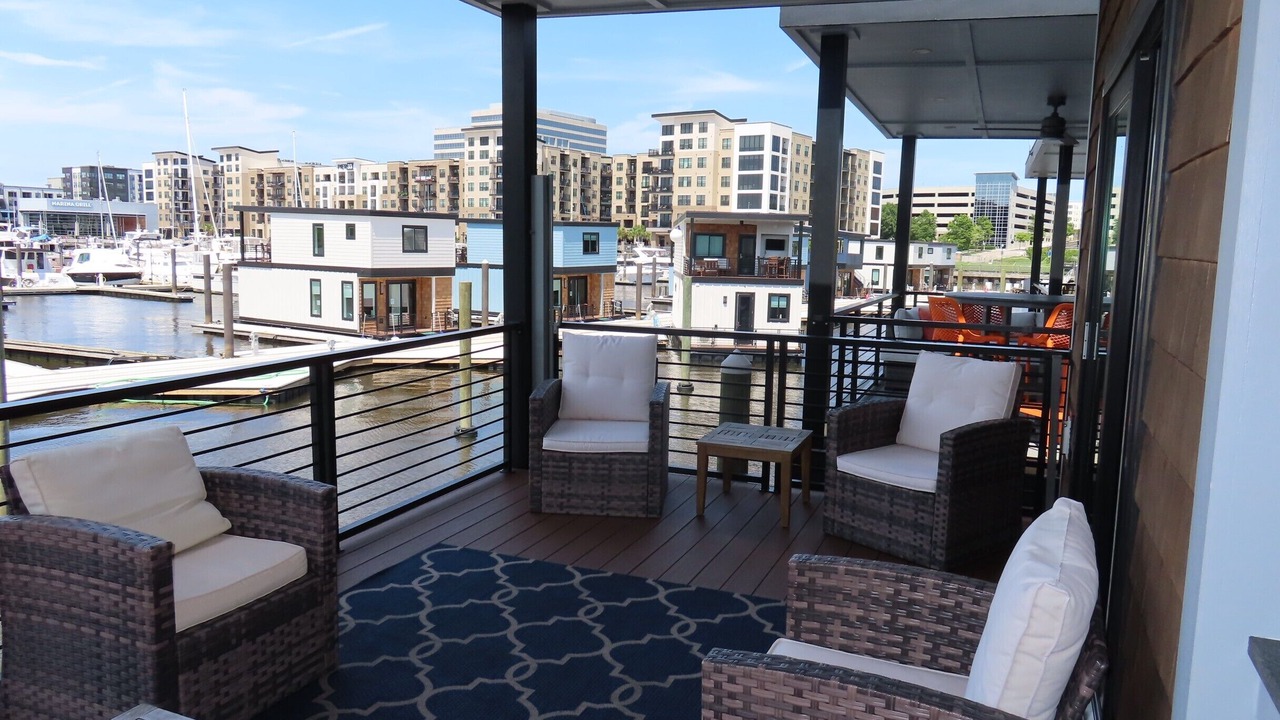Photo of Patio Balcony in River District