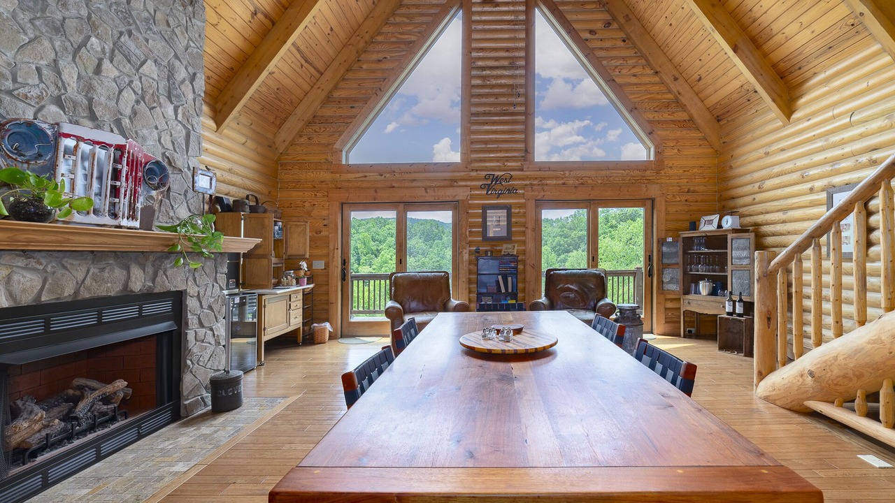 Photo of Livingroom in Roanoke
